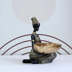 Afrikanische Frau Tablett – Modernes Design aus Harz – 10.5x12.6x20cm