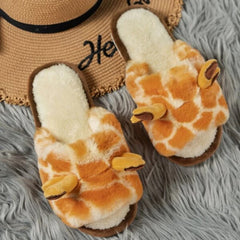 Damen Winterhausschuhe – Plüsch Giraffen Design