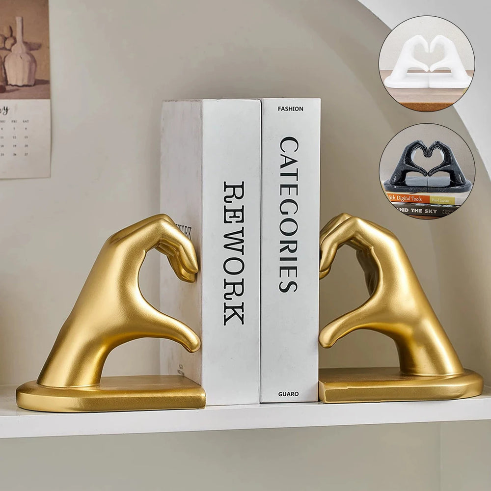 Love Gesture Buchstützen aus Harz in Weiss modern