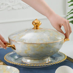 Luxus Porzellansuppentopf - Hofstil mit Goldrand