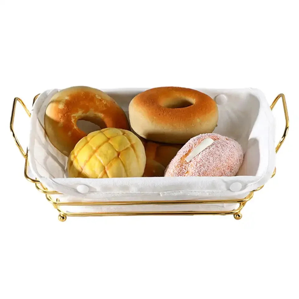 Metall Brotkorb – Goldenes Design – 30x20x10cm