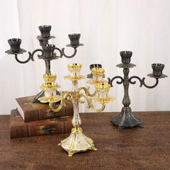 Metall-Kerzenhalter – Nordisch Elegant – Schwarz & Gold Design