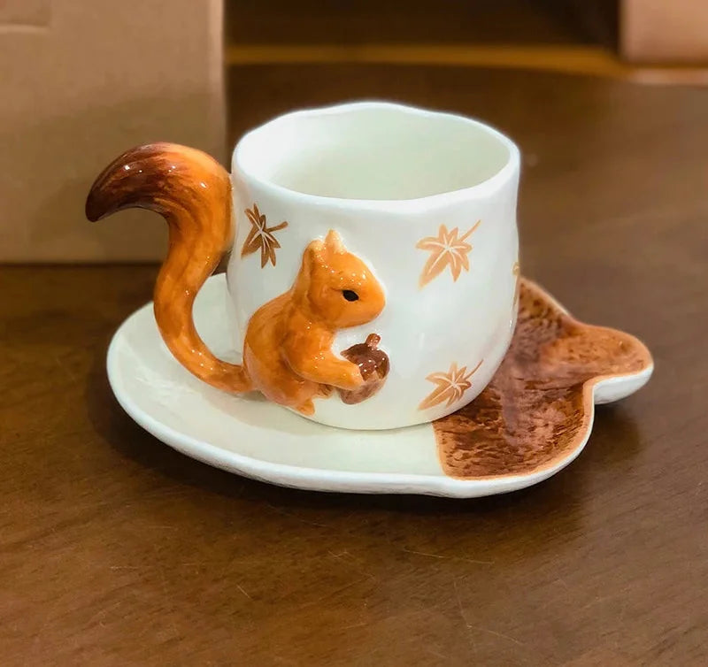 Porzellan-Teetasse & Untertasse - Eichhörnchen-Design - 350ml