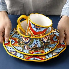 Handbemalter Keramikteller – Blumendesign – Tafel