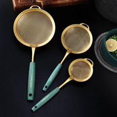 Sieb – Edelstahl 304 – Holzgriff & Verschiedene Grössen