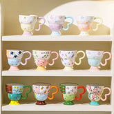 Niedliche Keramiktasse – Handbemaltes Relief – 400ml