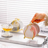 Dreieckiger Geschirrständer – Gold/Silber – Kompakte Küchenhilfe