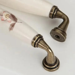 Vintage Keramik Möbelknopf – Ländlicher Stil