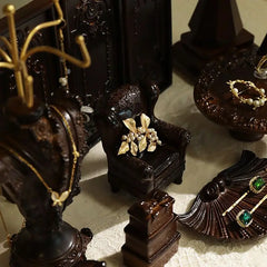 Schmuckständer – Retro Gips Design – 27 cm Höhe