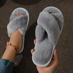 Flauschige Pantoffeln – Kuscheliges Pelzdesign – Ideal für Innen