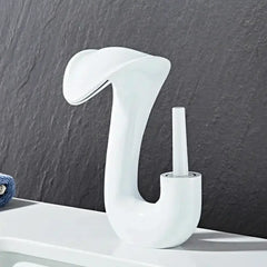 Gold Badezimmer Armatur – Messing Deck, Warm & Kalt