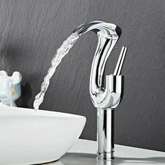 Gold Badezimmer Armatur – Messing Deck, Warm & Kalt