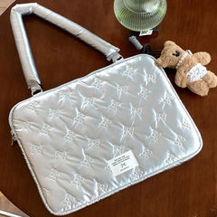 Silberne Canvas-Computertasche – Stilvolles Reise-Design