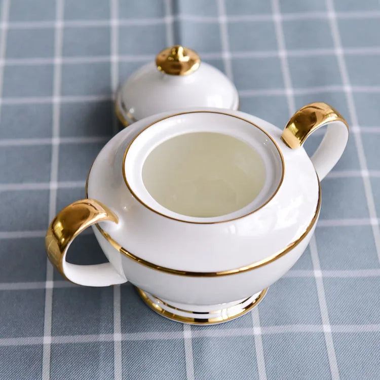 15-teiliges Bone China Kaffeeset – Elegantes Western-Design