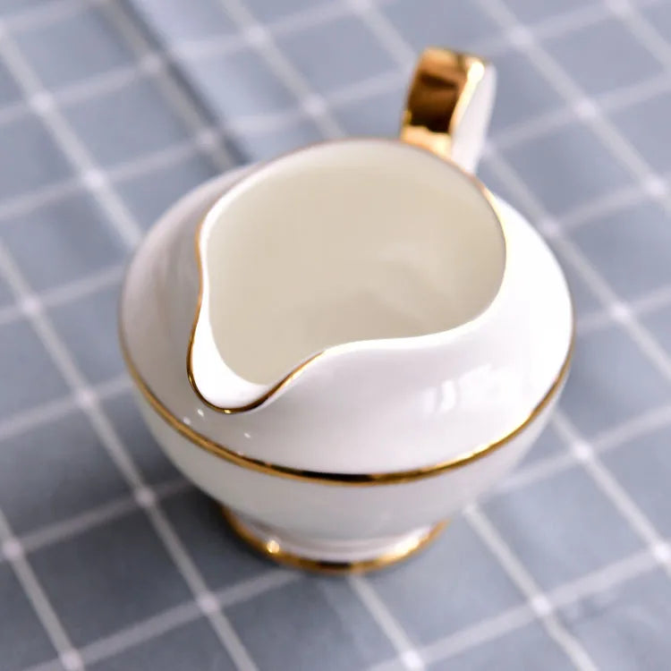 15-teiliges Bone China Kaffeeset – Elegantes Western-Design