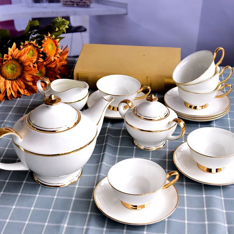 15-teiliges Bone China Kaffeeset – Elegantes Western-Design