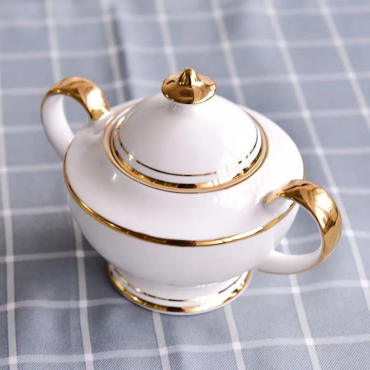 15-teiliges Bone China Kaffeeset – Elegantes Western-Design