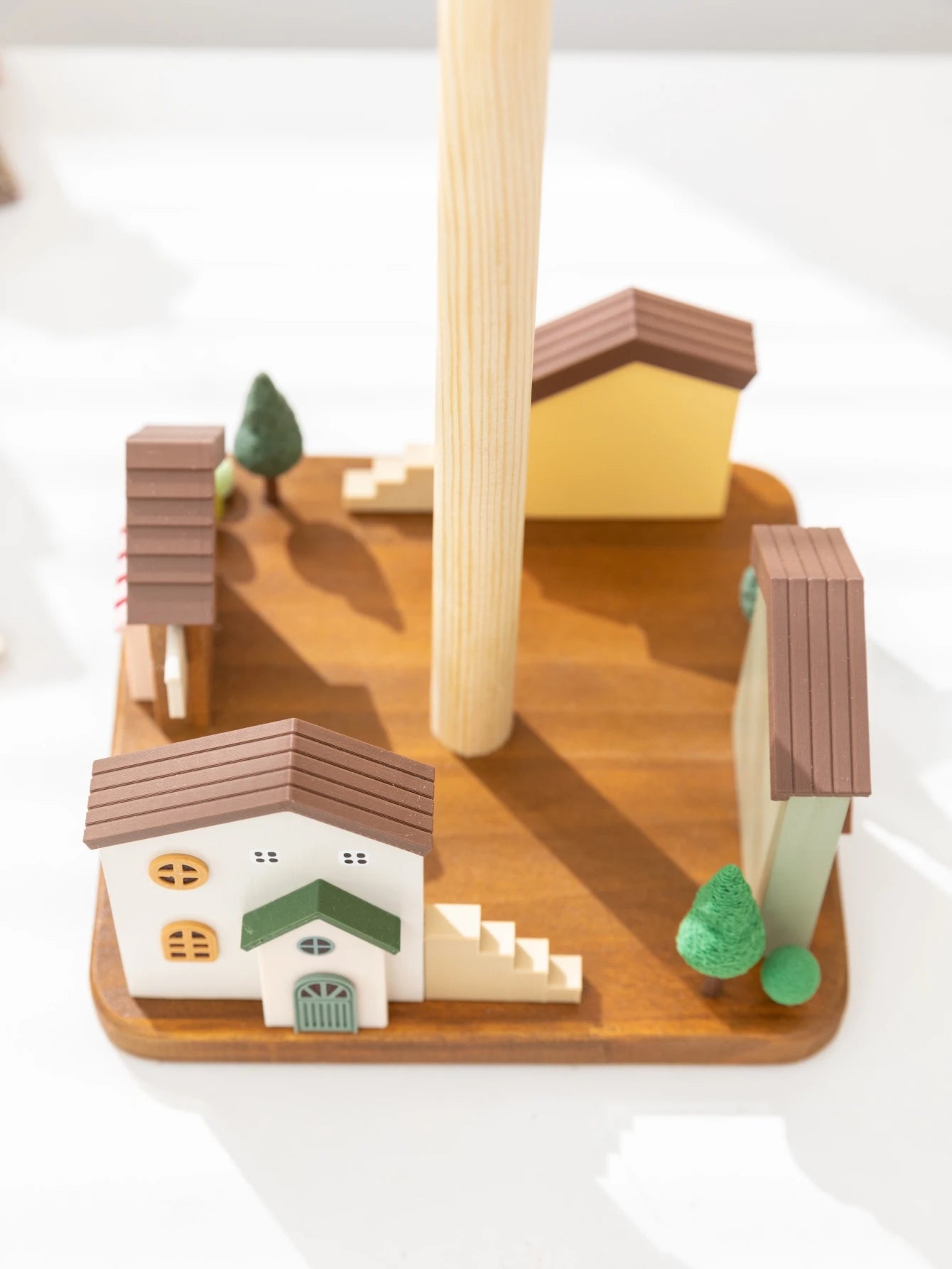 Papierrollenhalter – Nordisches Design – Platzsparend