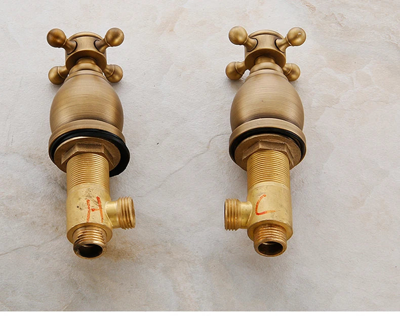 Antik-Bronze-Armatur – Klassisches Messingdesign