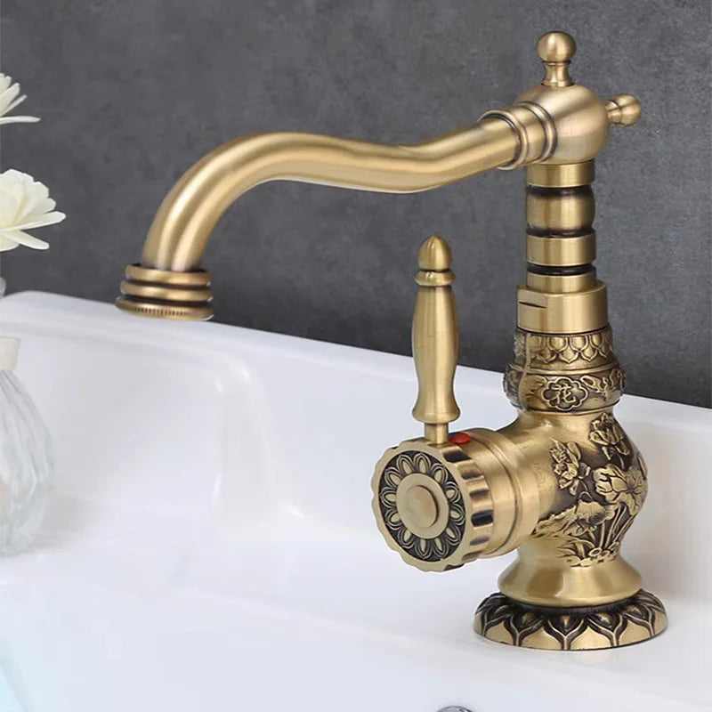 Antiker Wasserhahn – Messing Klassisch – Heiss & Kalt