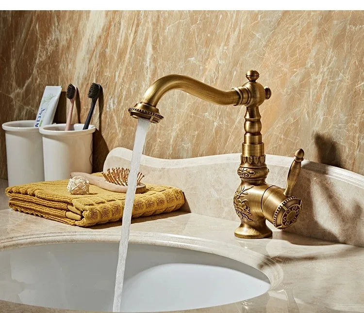 Antiker Wasserhahn – Messing Klassisch – Heiss & Kalt