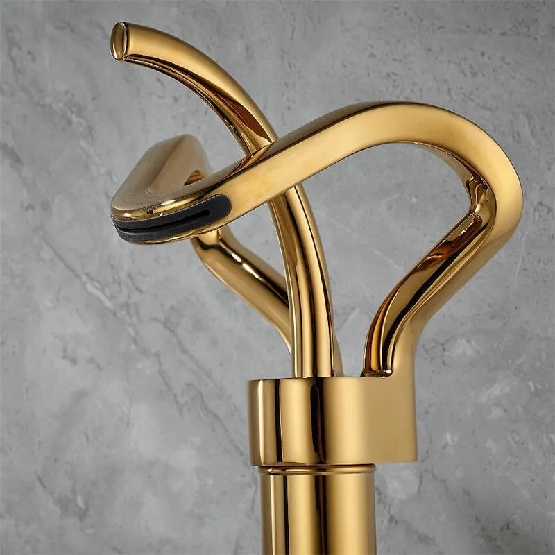 Badarmatur – Messing Design – Zeitlose Eleganz