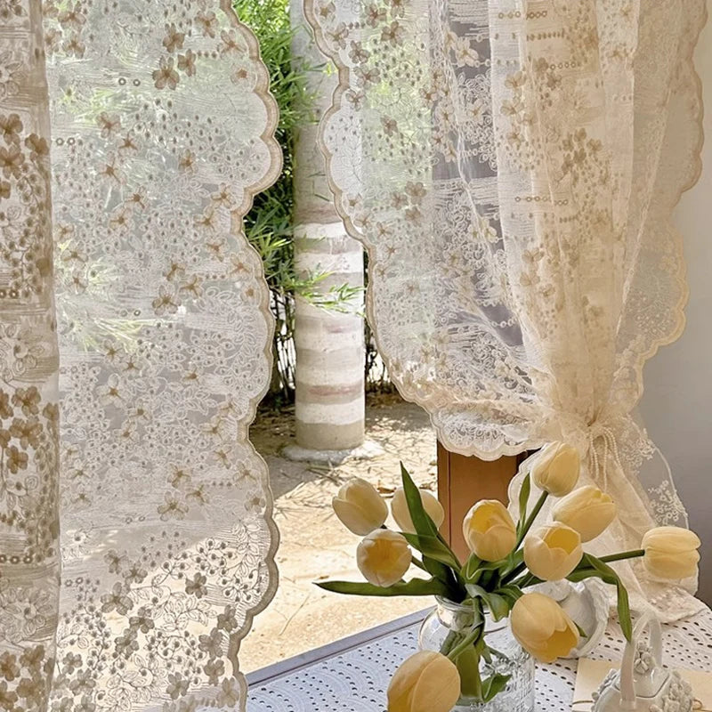 Beige Stickerei-Spitzenvorhänge – Pastoral-Stil – Verschiedene Grössen