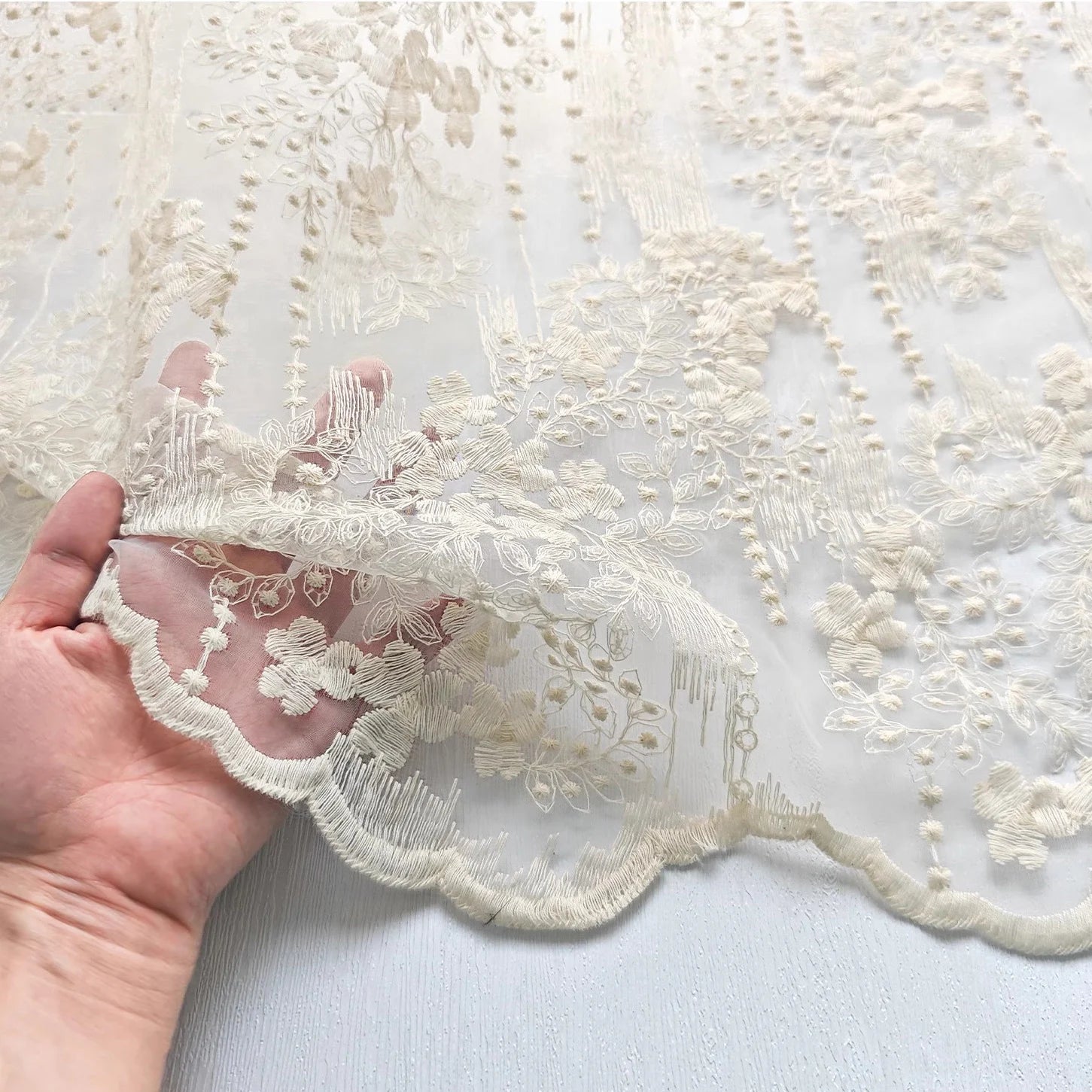 Beige Stickerei-Spitzenvorhänge – Pastoral-Stil – Verschiedene Grössen