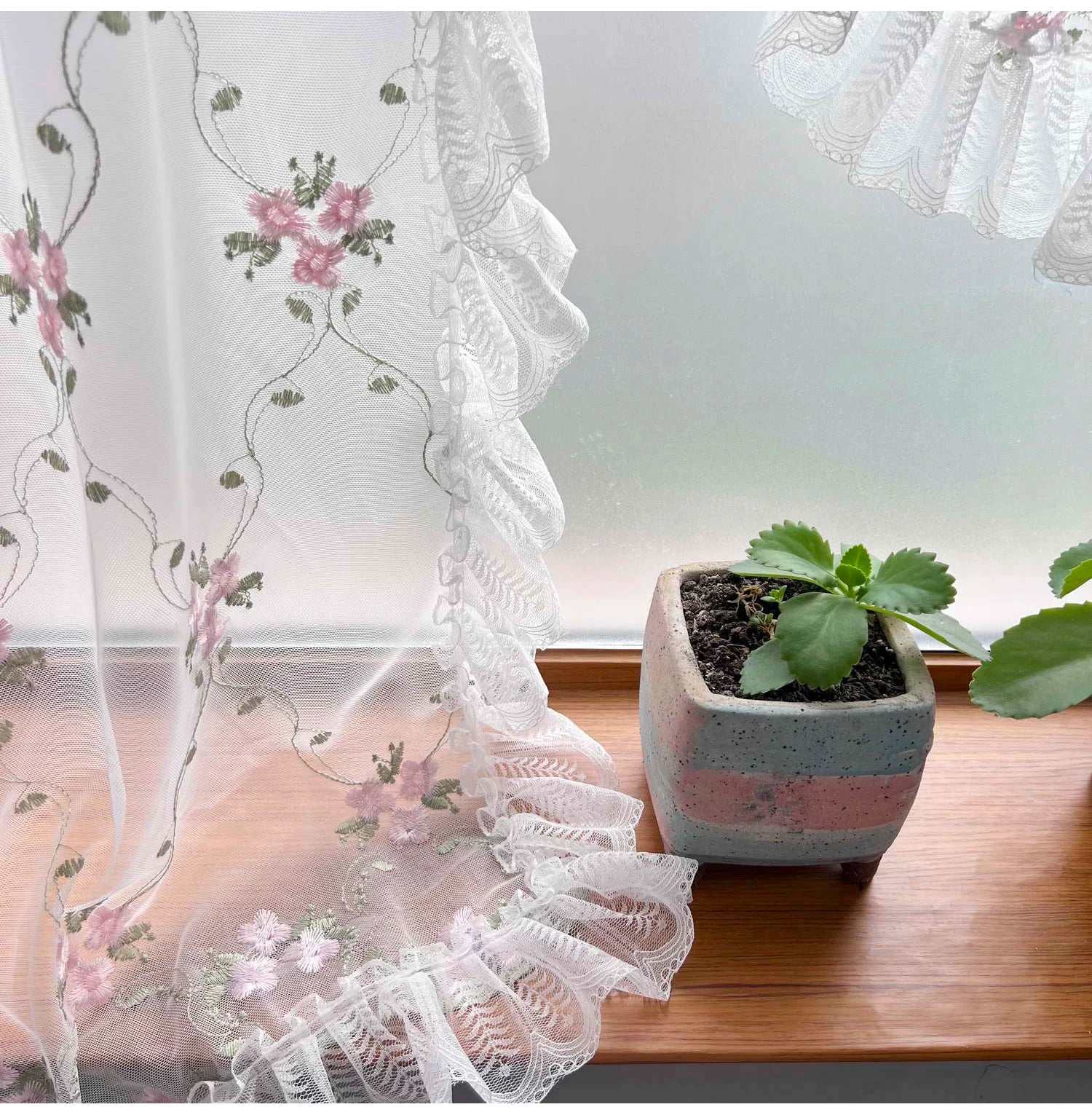 Bestickter Blumen Vorhang – Pink Europa Stil – 150cm