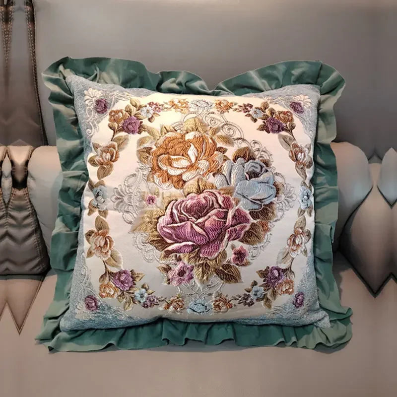 Bestickter Kissenbezug – Blumenmotiv – 48x48cm