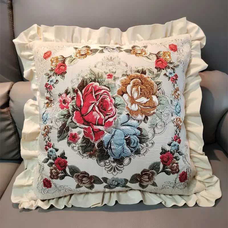 Bestickter Kissenbezug – Blumenmotiv – 48x48cm