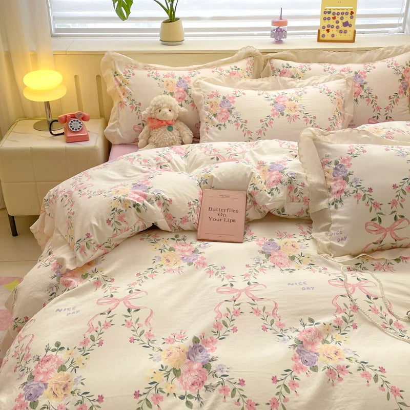 Floraler Bettbezug im Cartoon-Stil aus Polyester, Grösse King 220x240cm