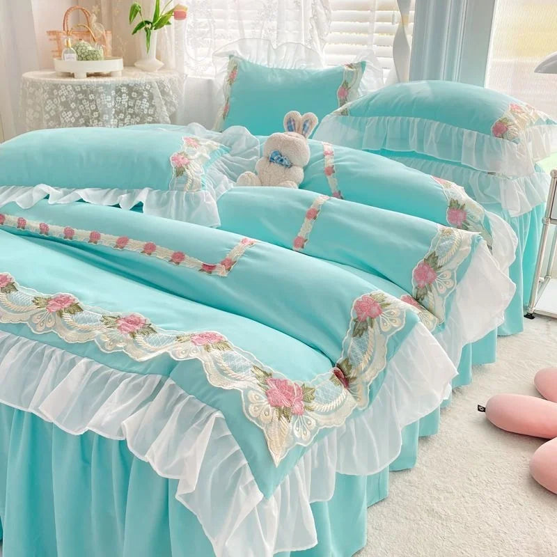 elegantes bettwäsche-set aus polyester in verschiedenen farben, grösse für 1,5 m bett, volantlaken