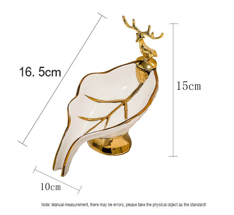 Blattförmige Seifenschale – Keramikdeko mit Hirsch