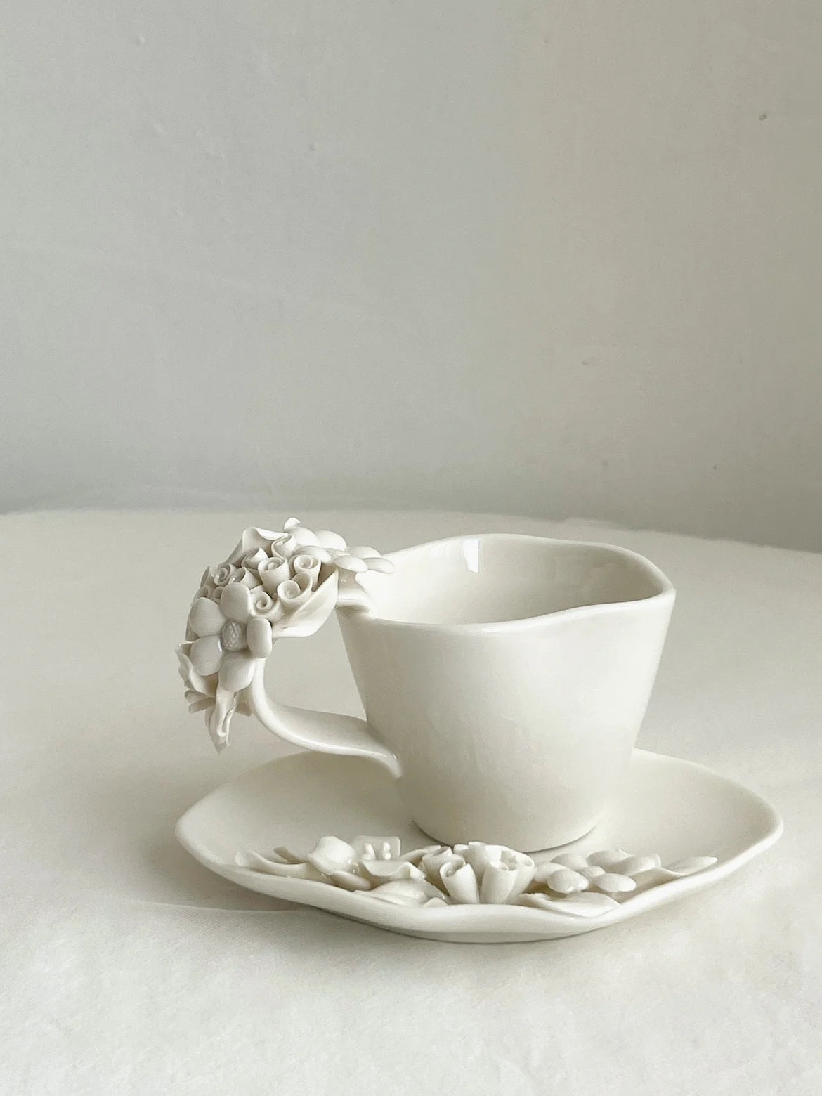 Blumentassen-Set – Europäisches Porzellan – H7.5cm; D9cm