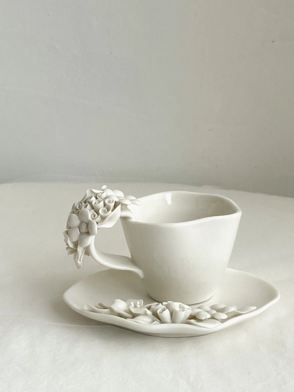 Blumentassen-Set – Europäisches Porzellan – H7.5cm; D9cm