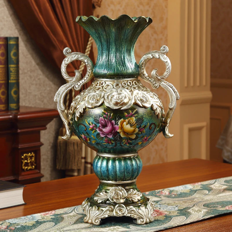 Luxuriöse Boden-Vase aus Keramik und Emaille in hellgrauer Farbe für stilvolle Wohnaccessoires