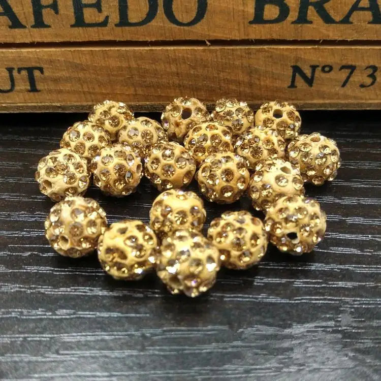 Vielseitige tschechische Kristallperlen im Boho-Stil, 10mm Durchmesser in Pink