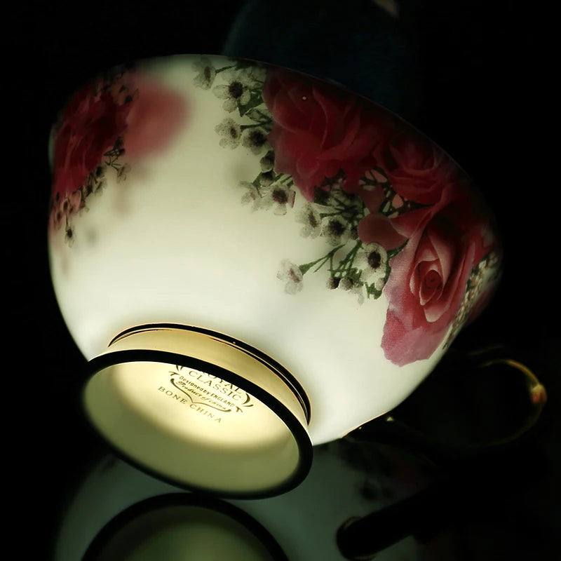 Bone China Kaffee Set – Vintage Eleganz – Multi-Grösse