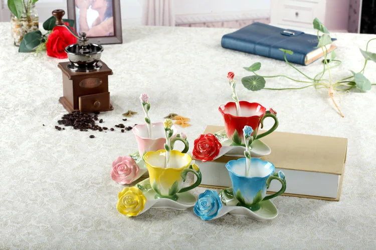 Bunte Keramiktasse – Emaille-Blume Camellia – 101-200ml