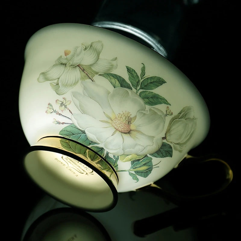 Camellia Kaffeeset – Vintage Bone China – Komplettset für Tee & Kaffee