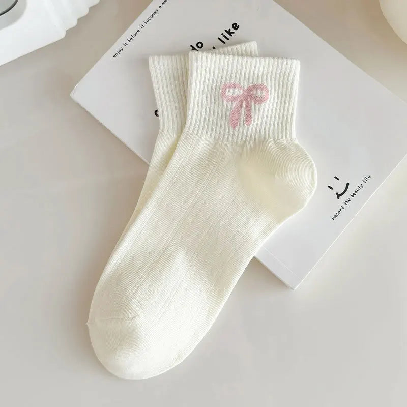 Casual Socken mit Schleifenmuster – Süss & Atmungsaktiv