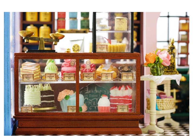 DIY Puppenhaus – Holz & Handgemacht – Ideales Geschenk