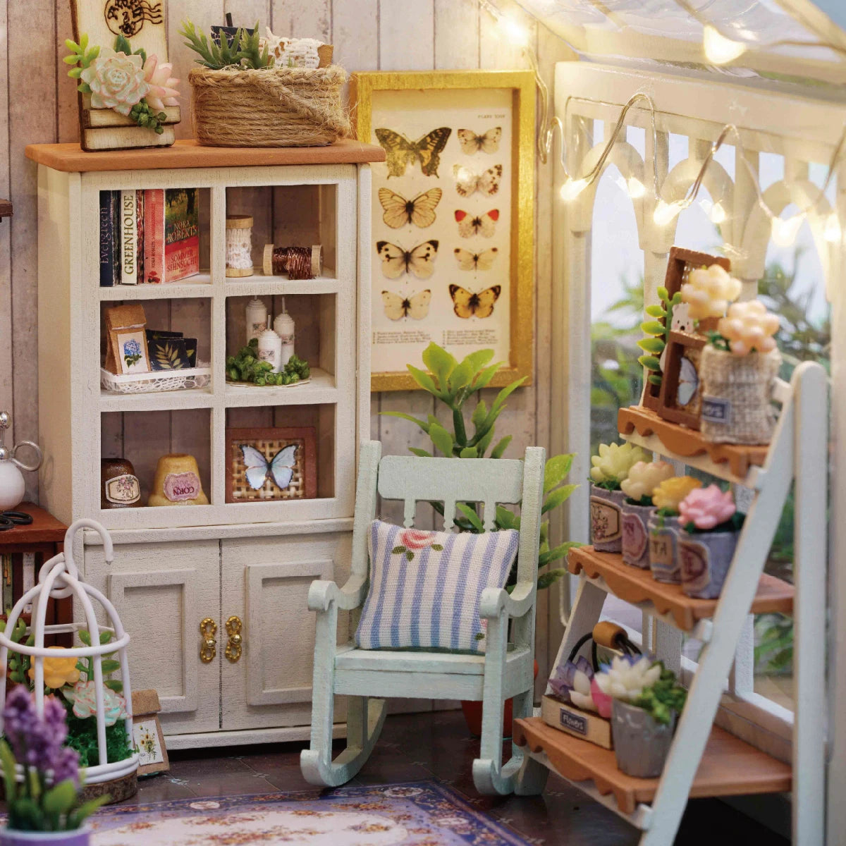 DIY Puppenhaus – Holzdesign – 19x22x17.5 cm