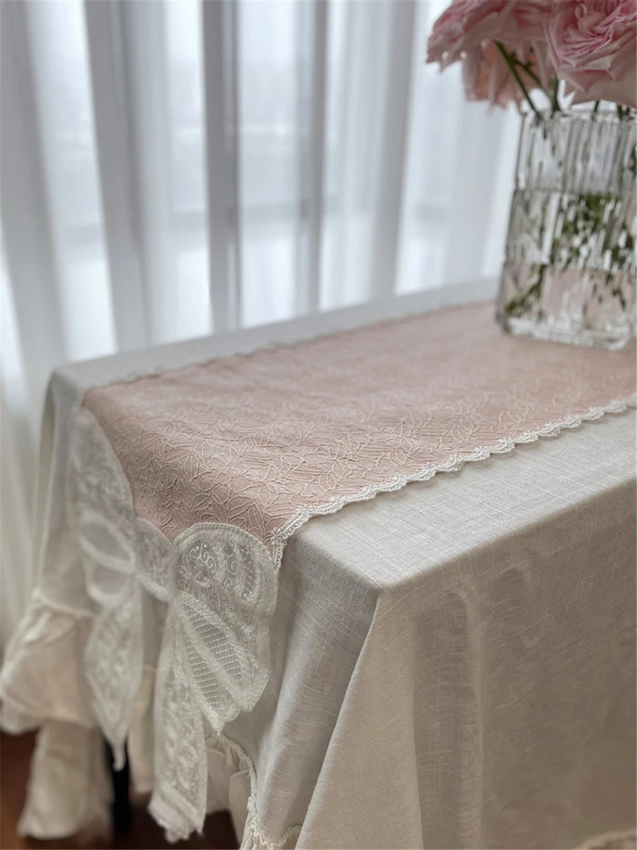 Elegante Spitzen-Tischläufer – Französisches Design – 30x190cm