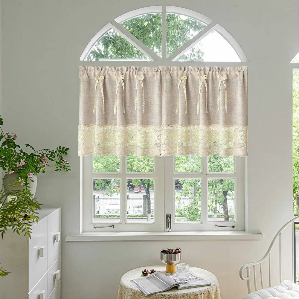 Elegante Vorhänge – Beiges Spitzen-Design – W100xH45cm bis W200xH60cm