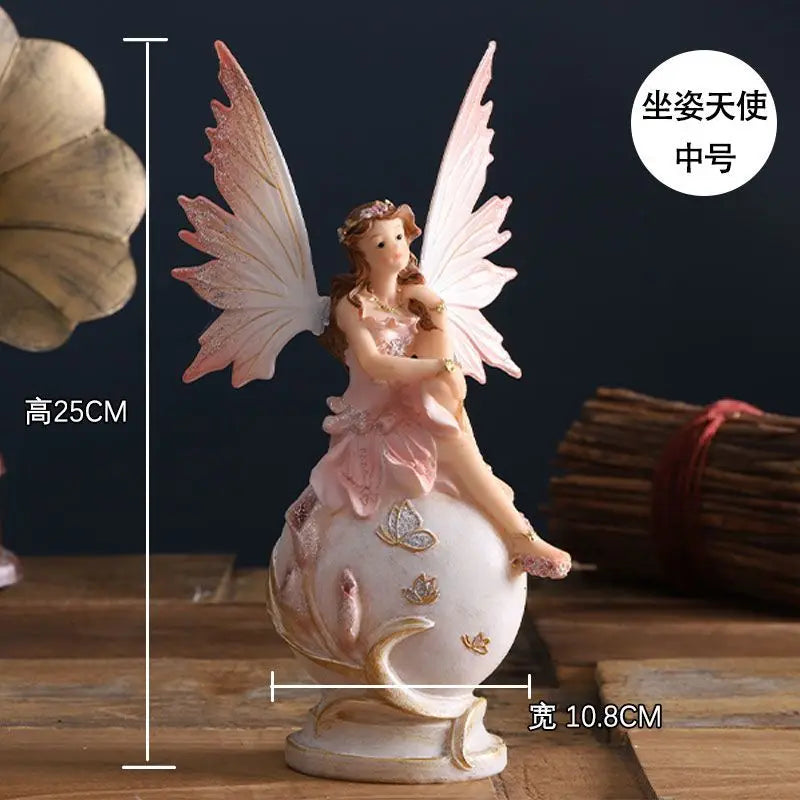 Engel-Figur – Moderne Kunst aus Harz für Zuhause