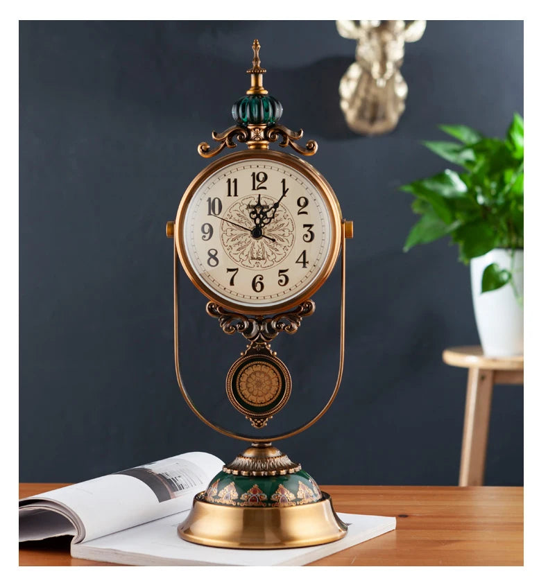 Europäische Uhr – Metall-Design – Ideal für Wohnräume