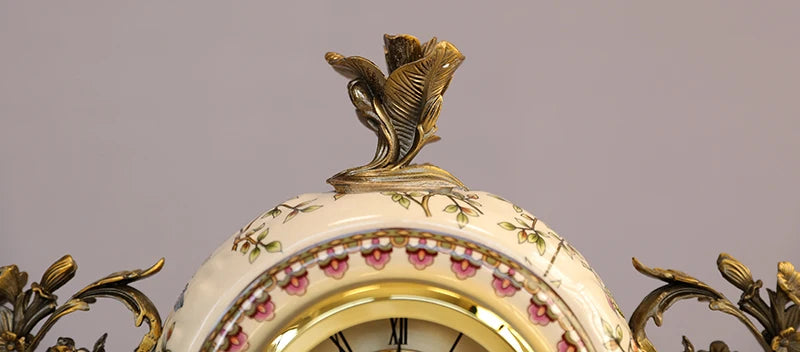 Europäische Uhr – Retro Keramik Design – Wohndekoration