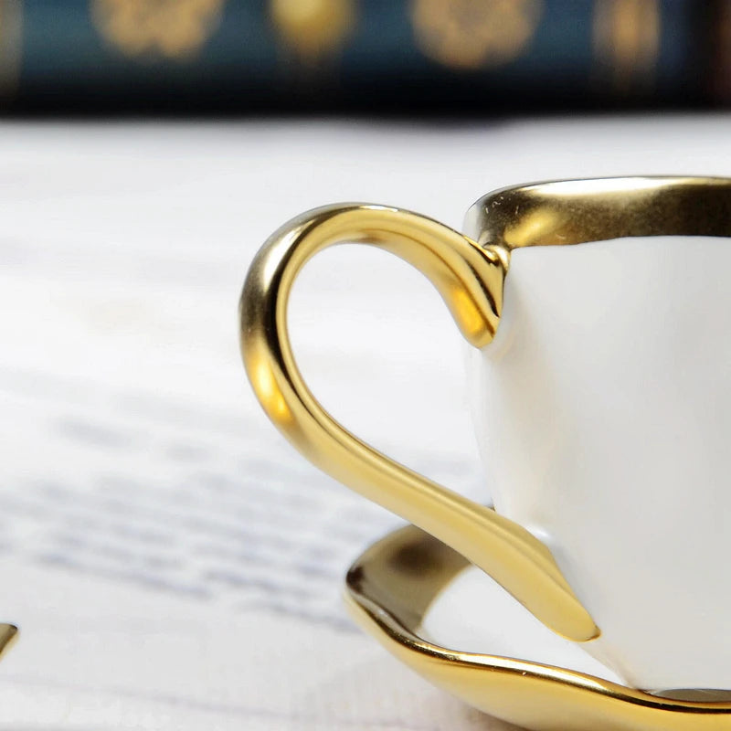 Europäisches Gold-Keramik-Kaffeeset – Elegantes Design 200ml